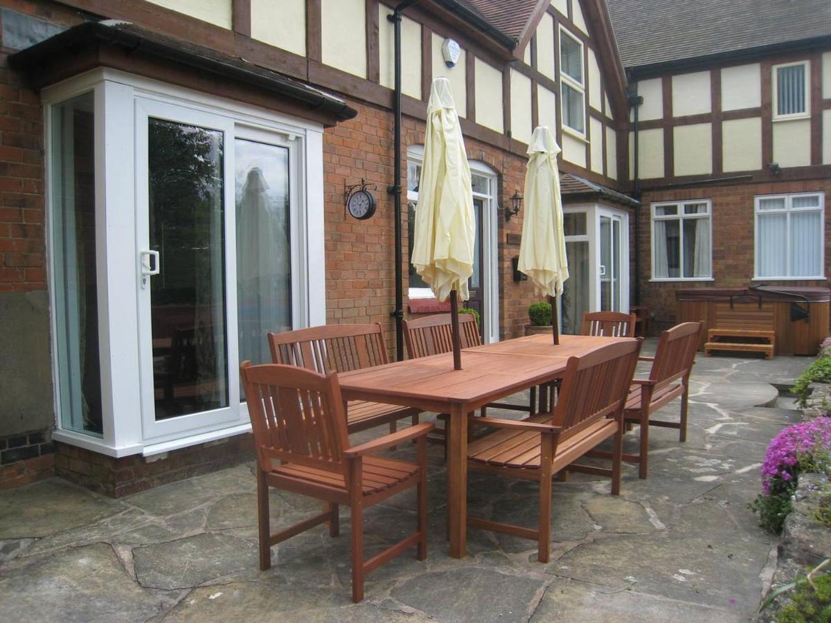 Arden Hill Farmhouse - Hot Tub, Snooker Table, Sleeps 16 Стратфорд на Ейвън Екстериор снимка