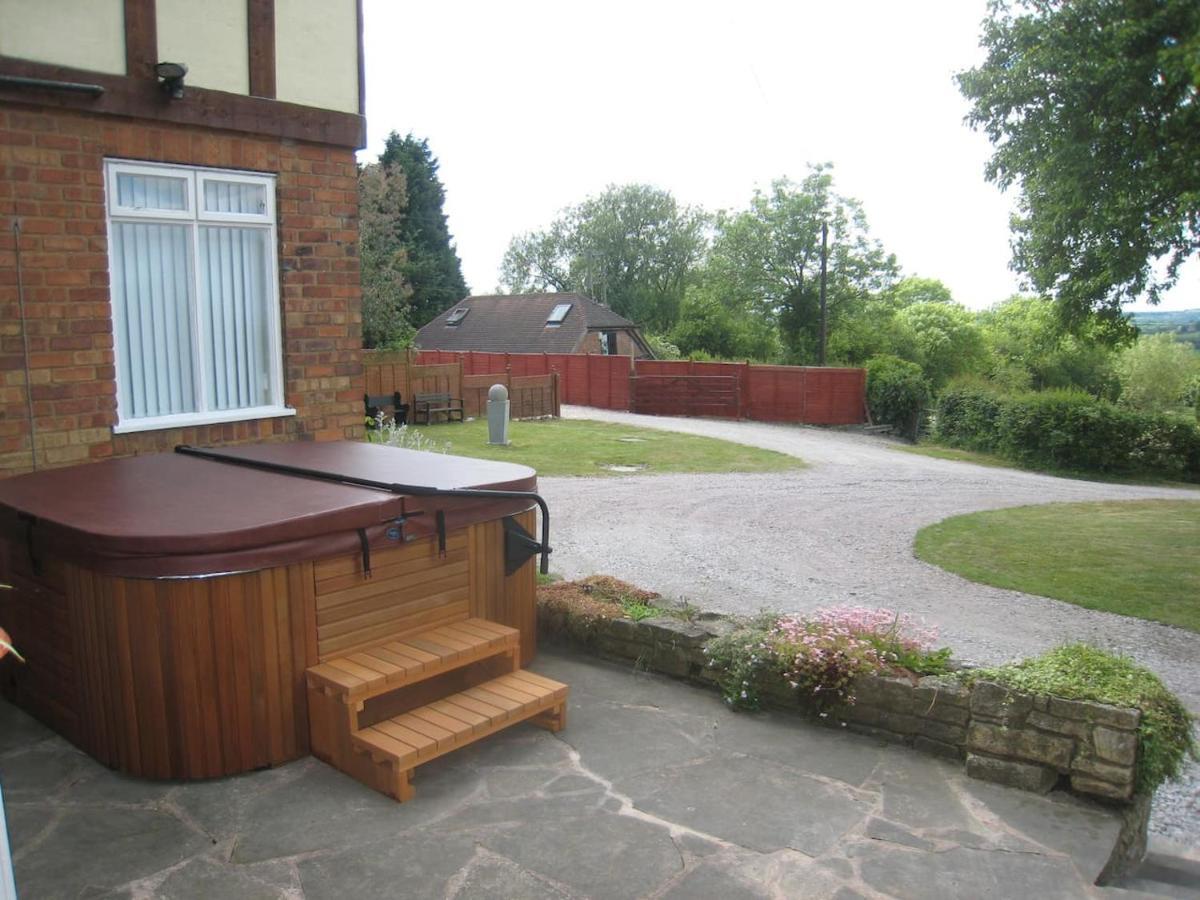 Arden Hill Farmhouse - Hot Tub, Snooker Table, Sleeps 16 Стратфорд на Ейвън Екстериор снимка